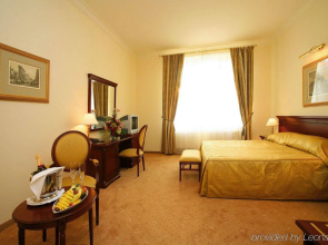 Savoy Westend Hotel