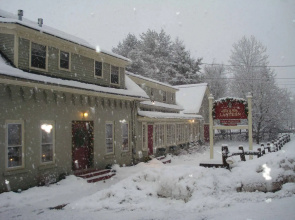 Brass Lantern Inn