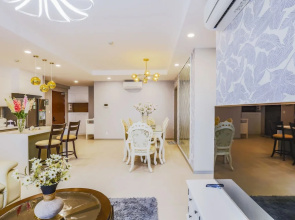 3BRs Luxury Apartment Cityview