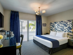 Hotel Breakwater South Beach