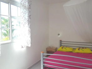 House With 2 Bedrooms in Vieux Habitants, With Wonderful sea View, Enc