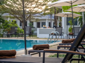 Isara Nai Yang Resort