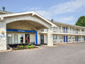 Motel 6 Saint Joseph, MO
