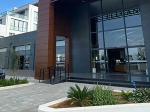 Ekor Elegance Hotel