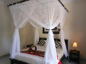 Puri Batu Inn