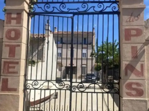 Appart Hôtel Sous les pins