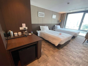 Ramada Jeju City Hall