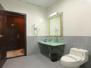 Yingfeng Business Hotel