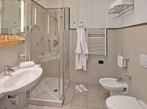 Aregai Marina Hotel & Residence