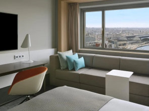 Mövenpick Hotel Amsterdam City Centre