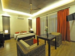 Rose Villas Resort