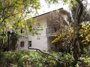 Villa sull'Etna immersa nel bosco