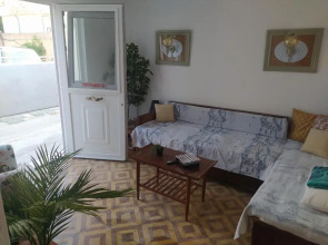Close to the ring road-Uncle's house