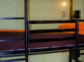 Hostel Yaxha