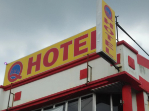 Q One Hotel