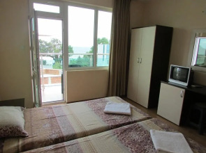 Emerald Hotel