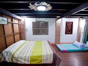 Baanmai Phaipa House