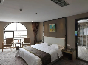 Mingxiang Hotel(名翔大酒店（惠州惠阳壹中心商业店）)