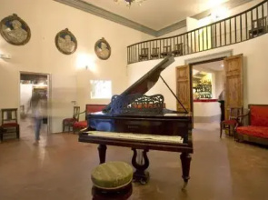 Askeli Palace Apartments
