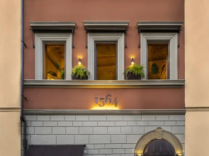 The J & J Historic House Hotel