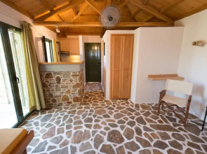 CasaMilos Stone Chalets