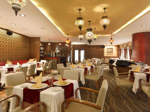 Отель Montreal Barsha