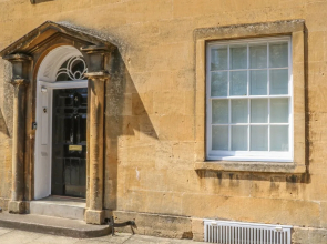 4 Maidens Row