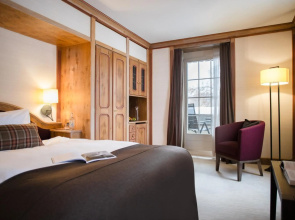 Adula Hotel