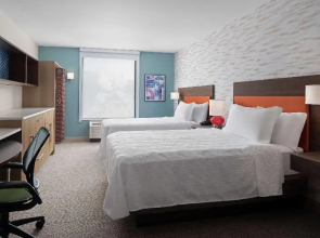 Home2 Suites Des Moines at Drake University