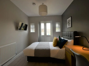 Modern Apartment in Coventry Near the Belgrade Theatre