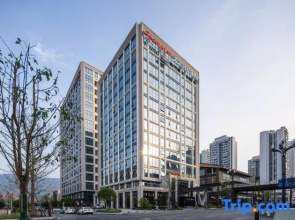 Hampton by Hilton Yibin Railway Station