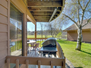 Schuss Mountain Resort Condo: Steps to Golf!