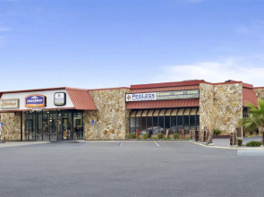 Howard Johnson by Wyndham Valdosta