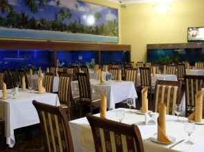 Отель «Оазис в лесу»