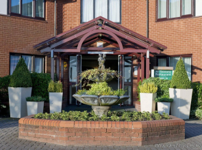 Holiday Inn A55 Chester West by IHG