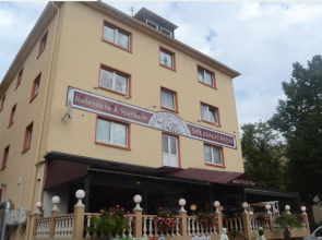 Haus Neumark Apartments