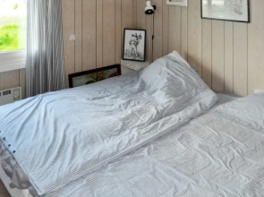 6 Person Holiday Home in Degerfors