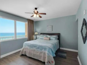 916 Shores of Panama