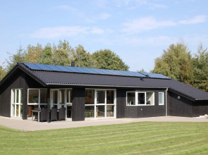 8 Person Holiday Home in Oksbol-by Traum