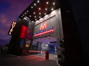 Hotel Hell Blue