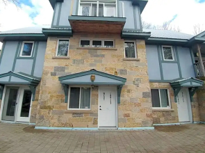 Lionheart Guesthouse and B&B