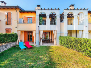 Manerba Resort C2 by Wonderful Italy