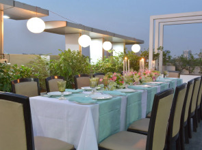 Rockland Hotel - C R Park