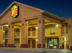 Super 8 by Wyndham Nashville West