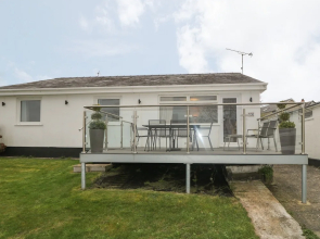 106 Cae Du Estate