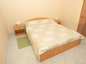 Mladen - Family Friendly & Amazing Location - A1