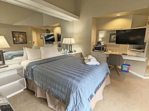 River Ridge 423b 1 Bedroom Condo