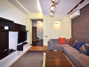 Northern Avenue - Teryan crossroads 3bedroom Grand Duplex TT444