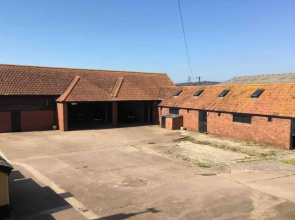 Elbury Farm Annex