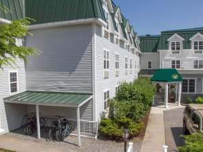 Acadia Inn